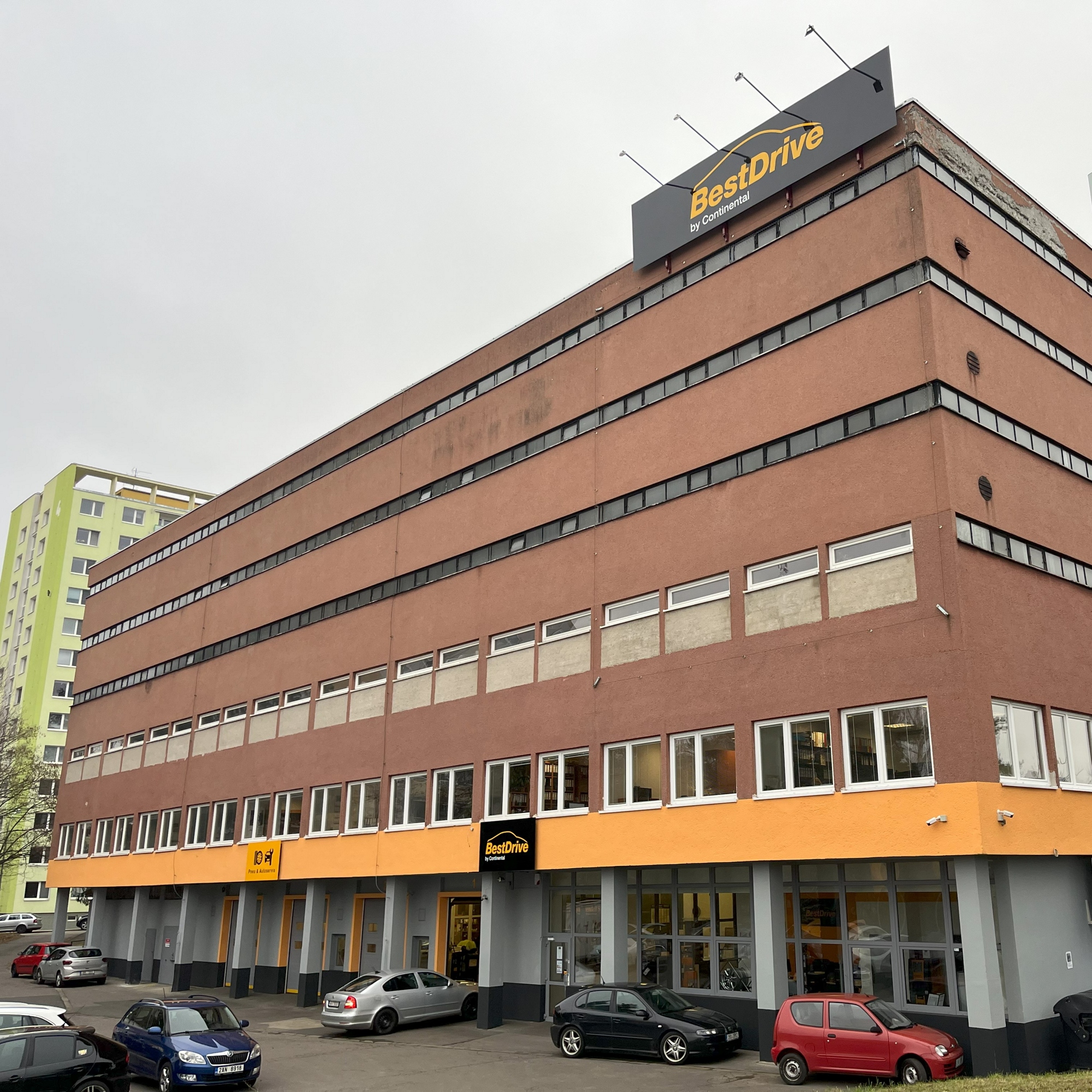 6106-Brno-Hercikova.jpg