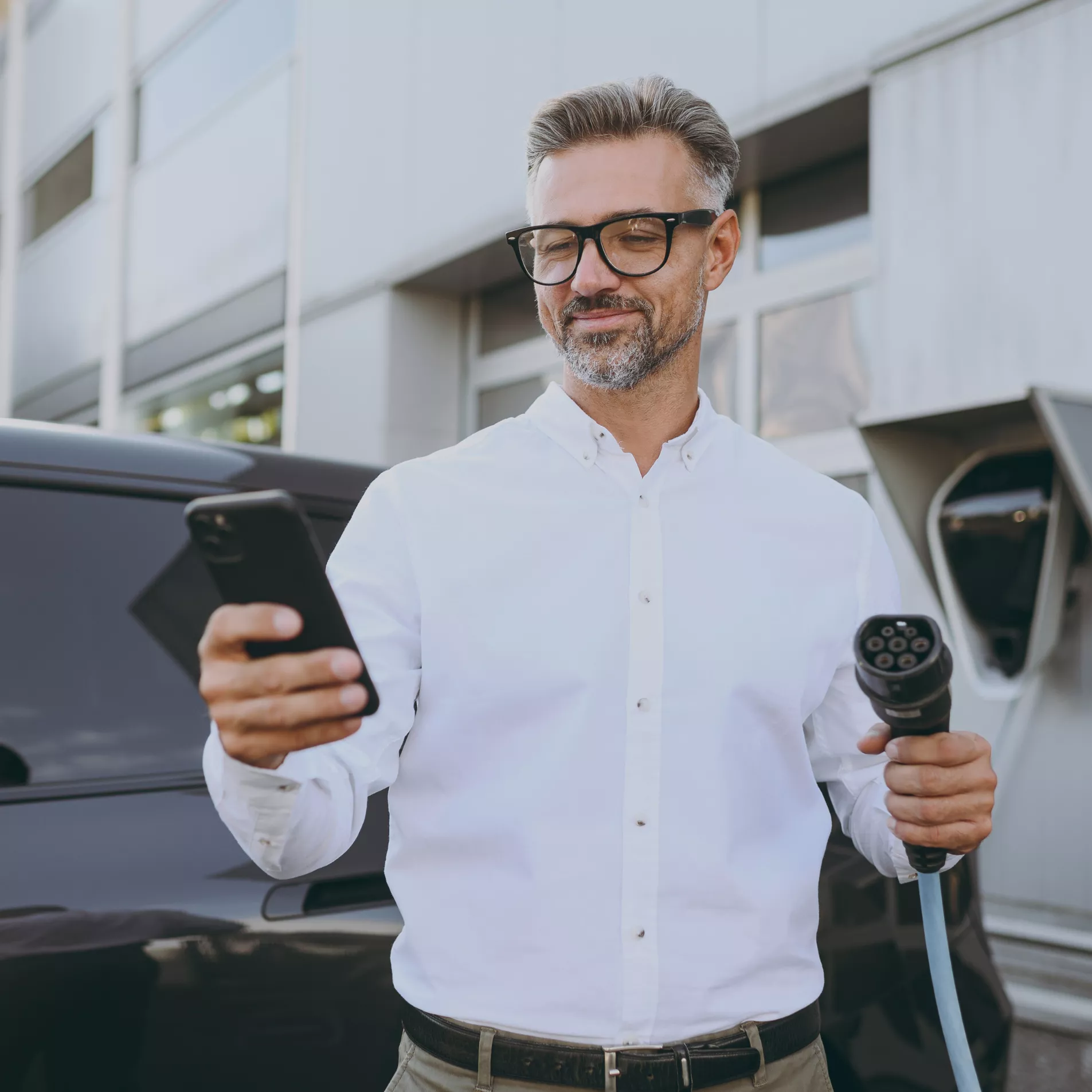 Information Teaser - 1905x1905 - APPLICATION POUR VOITURE ÉLECTRIQUE