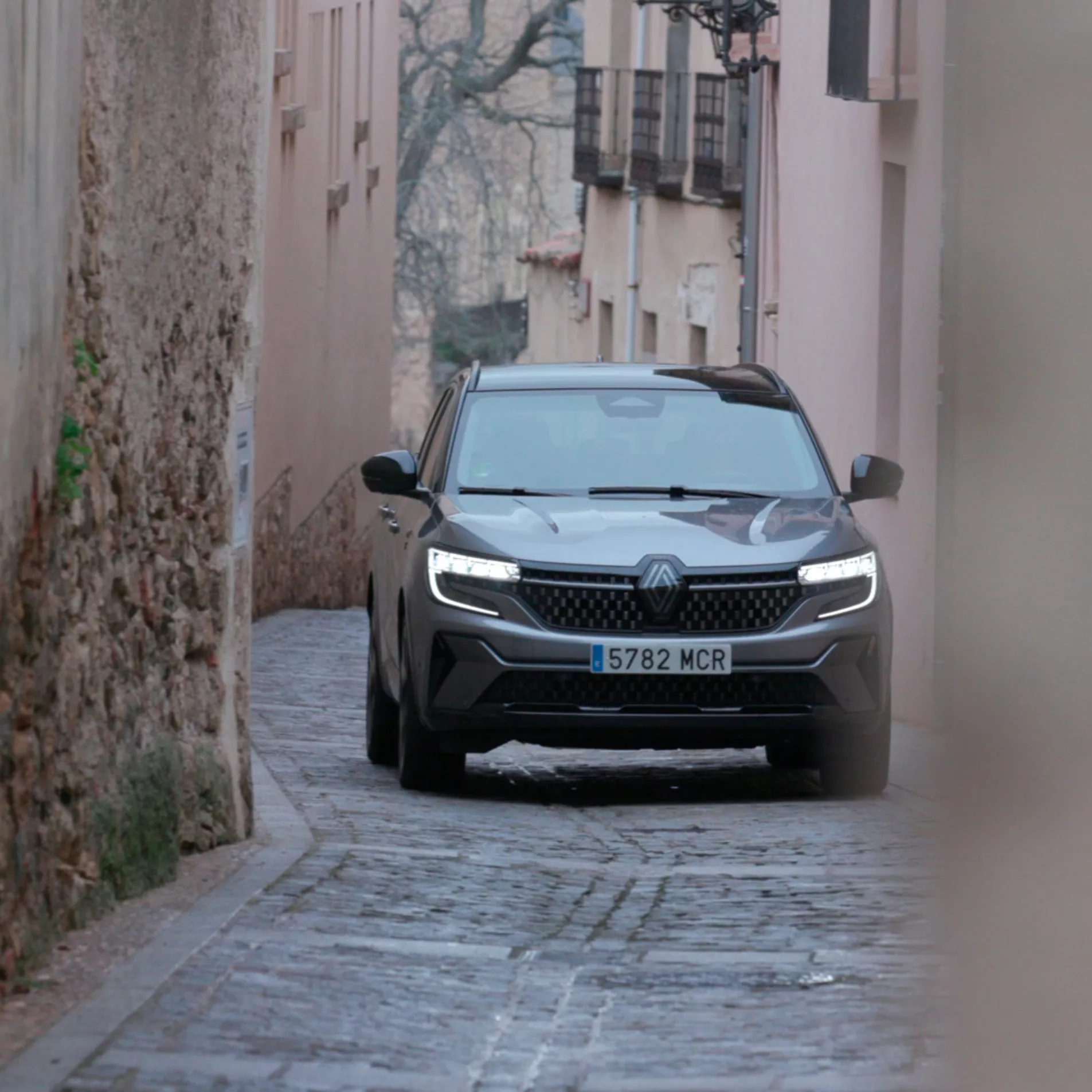 Information Teaser - 1905x1905 - AUSTRAL © Pierre QUATREFAGES