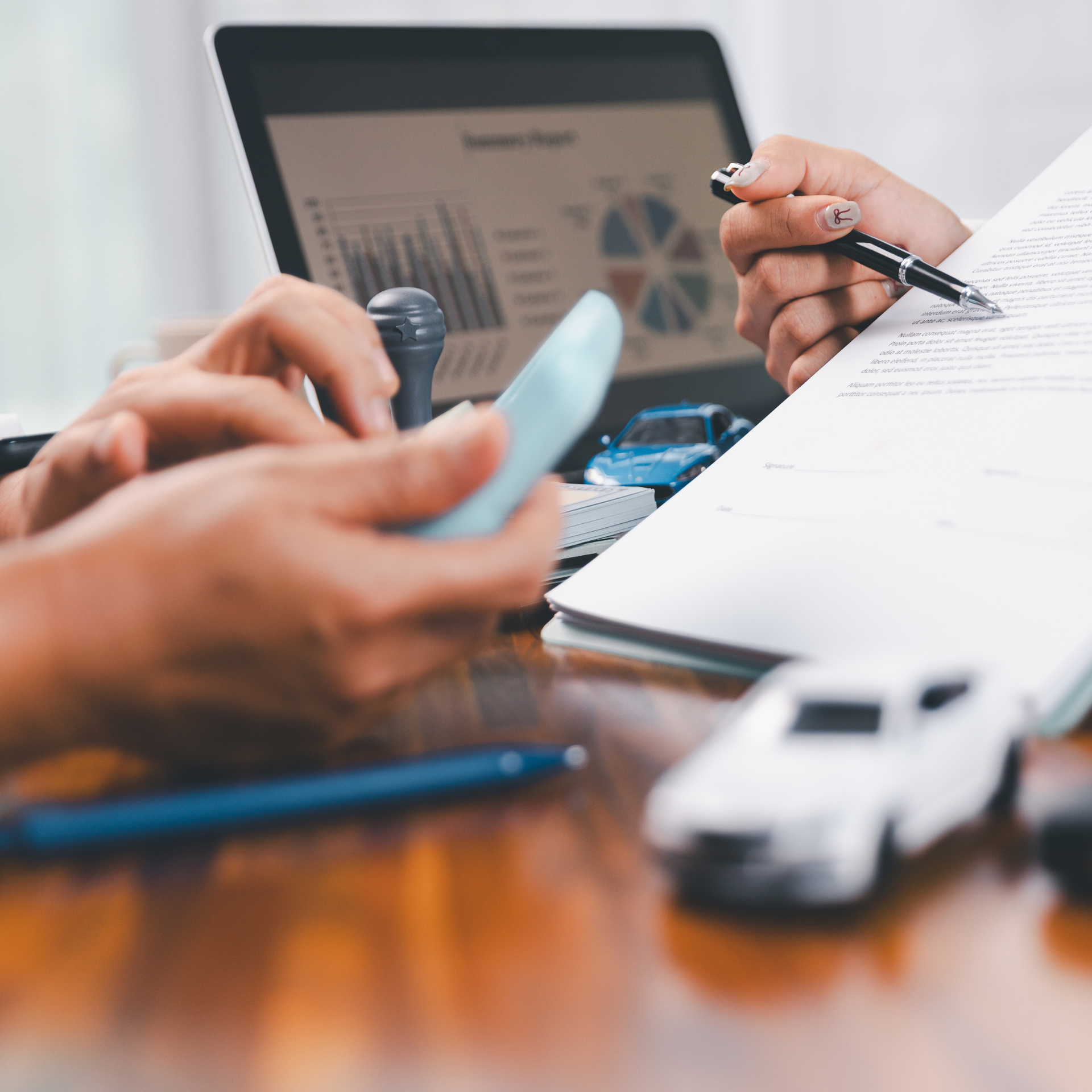 Image-Text Teaser - 1920x1920 - Acheter une voiture ou LOA