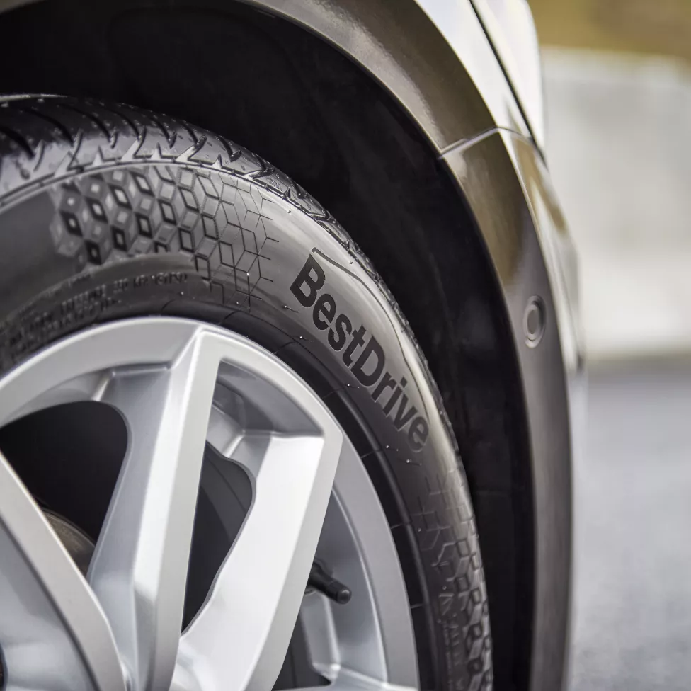 Image-Text Teaser - 976x976 - 1