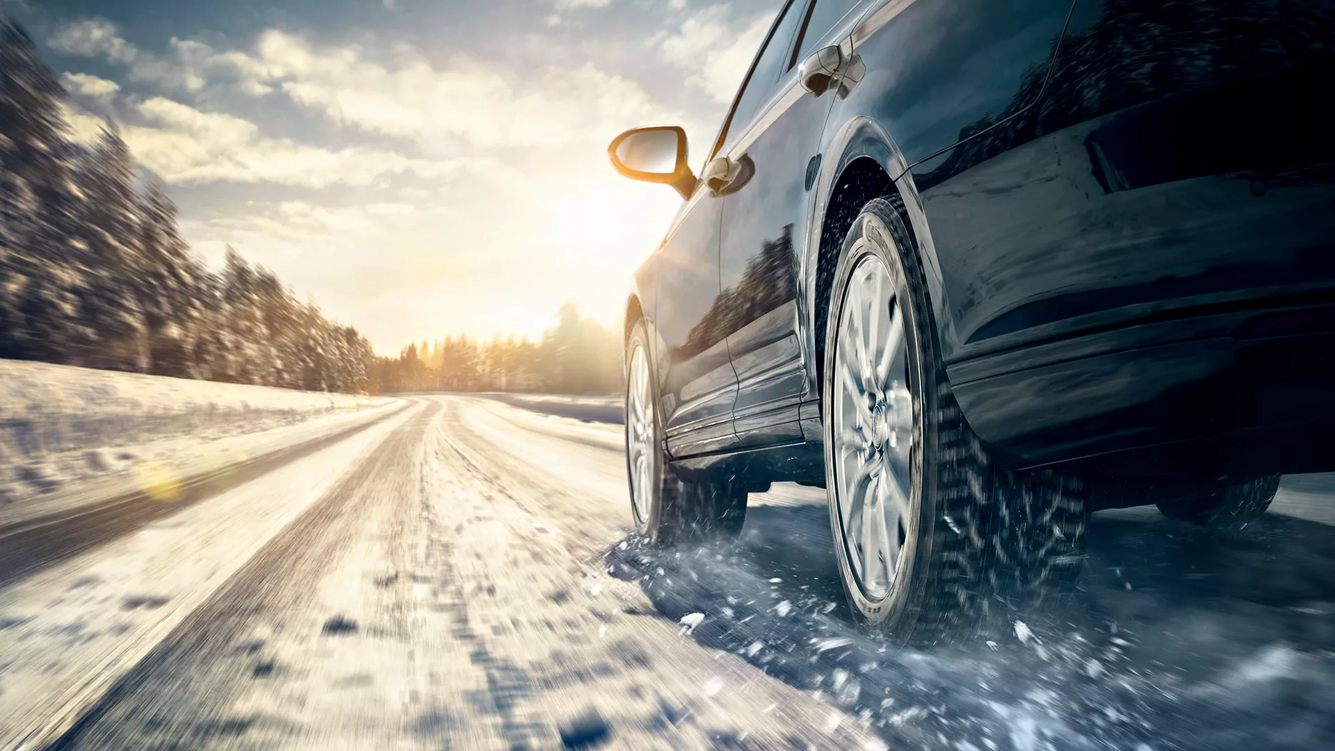 Bil på snøvei 1920x1080.png