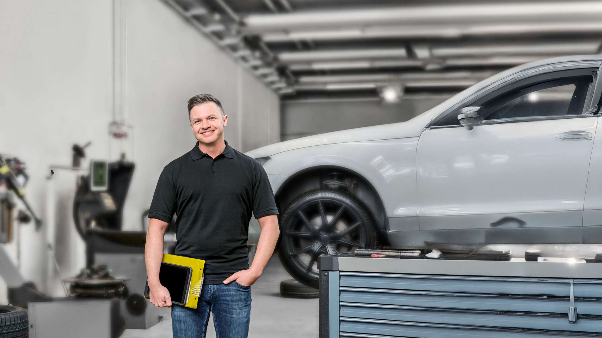 Branch_Manager_Vergoelst_04MarketingTeaser_1920x1080.jpg