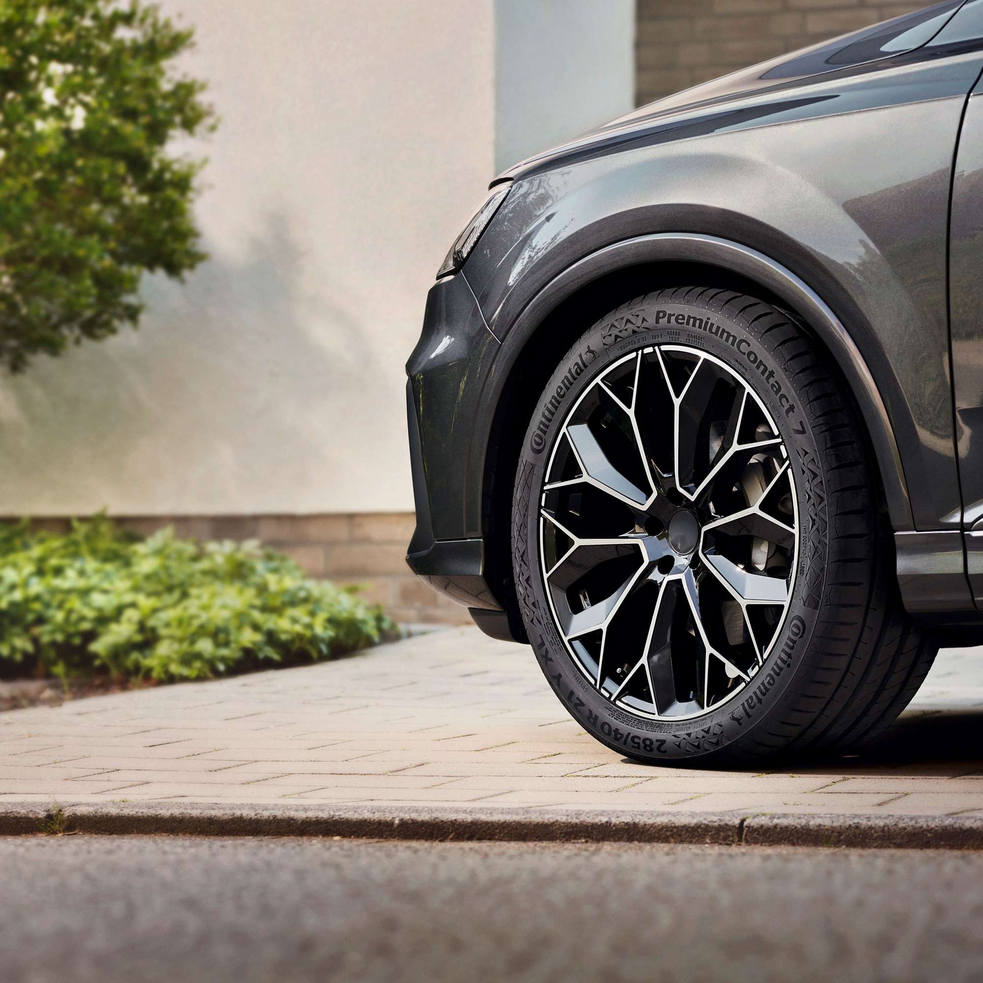Continental_Brand_DACH_03_Teaser_1920x1920.jpg
