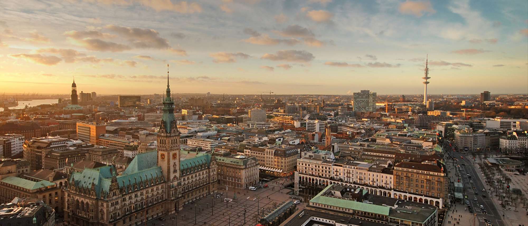 Hamburg_Vergoelst_01_MainMarketing_1920x822.jpg