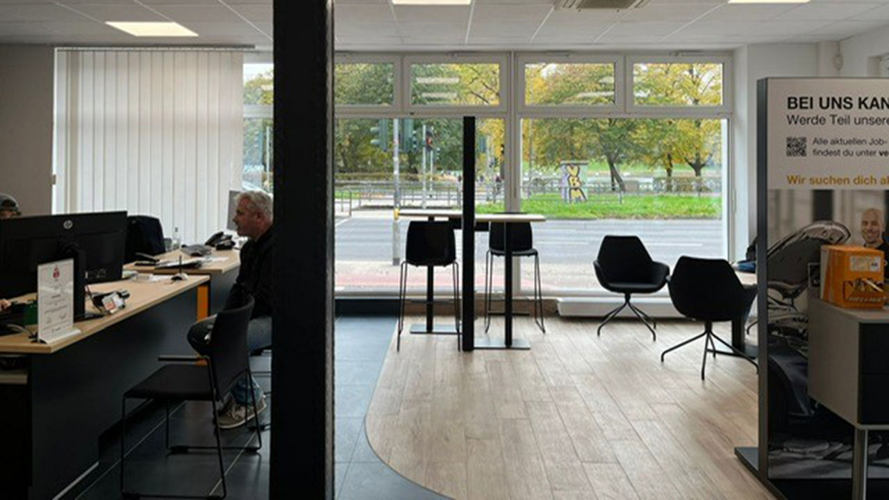 Köln Verkaufsraum 1920x1080.jpg