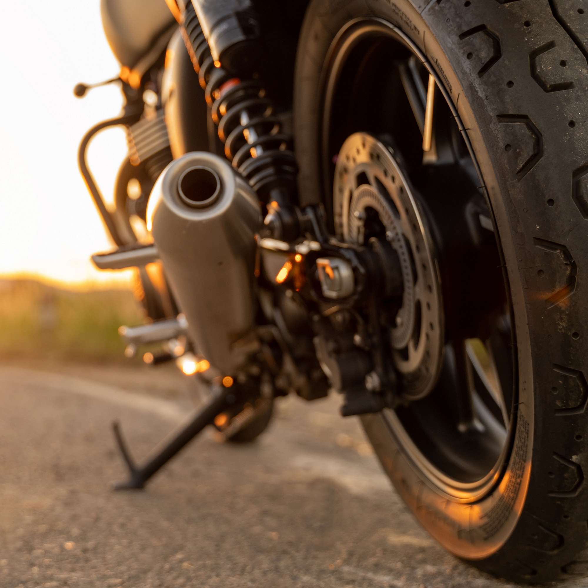 Motorcyle_DACH_02_Teaser_1920x1920.jpg