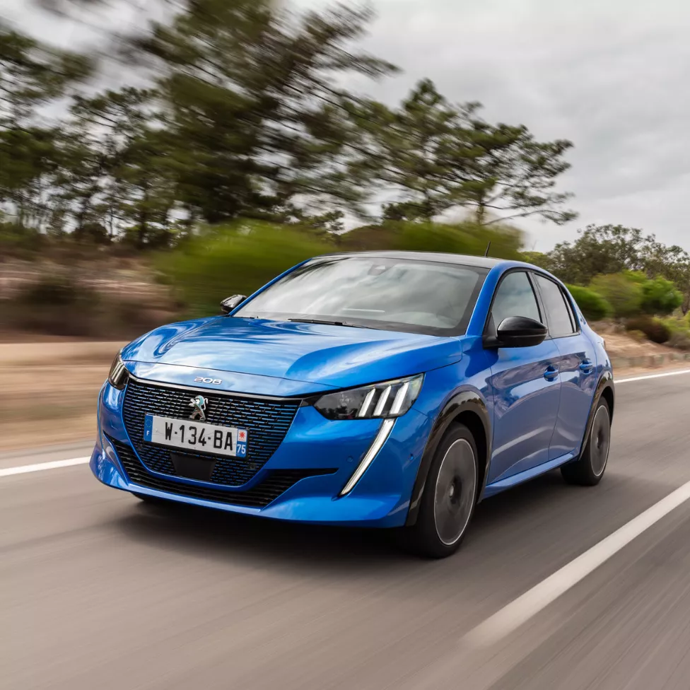 Image text teaser - 976x976 - PNEUS PEUGEOT 208