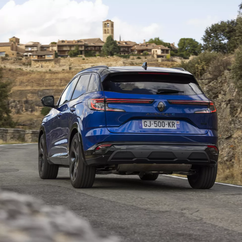 Image text teaser - 976x976 - RENAULT AUSTRAL PNEU © Greg Jongerlinck/DPPI 