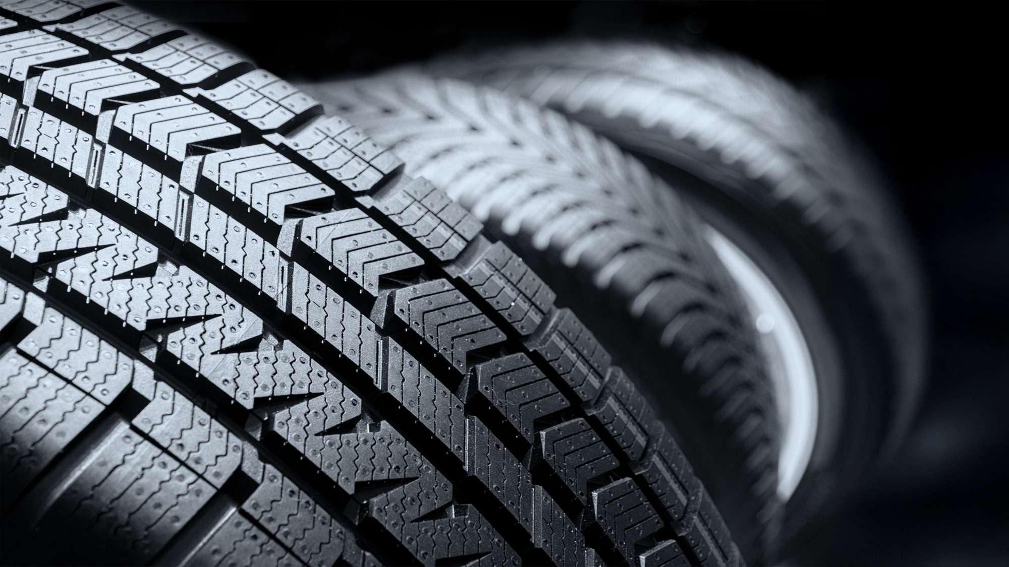 Tire_Age_Vergoelst_01_MarketingTeaser_1920x1080.jpg