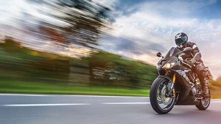 Tire_typ_3rd_Bridgstone_motorcycle_tires_Vergoelst_01MarketingTeaser_1920x1080.jpg