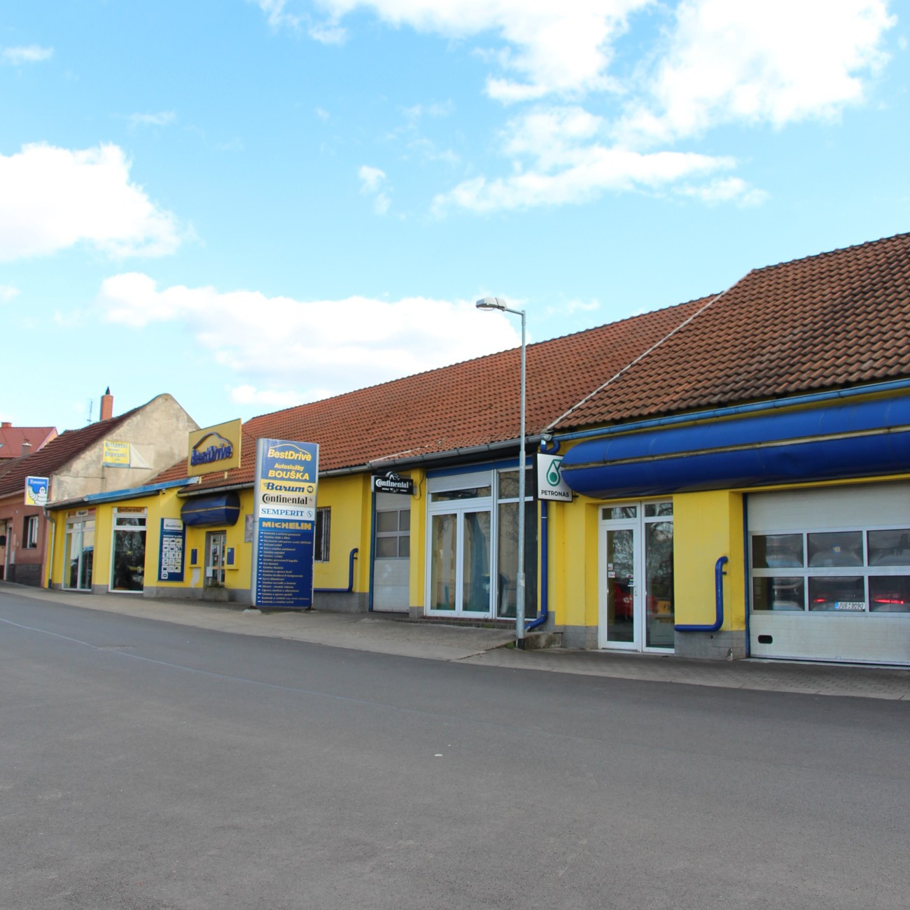 auto-bouska-roudnice.JPG