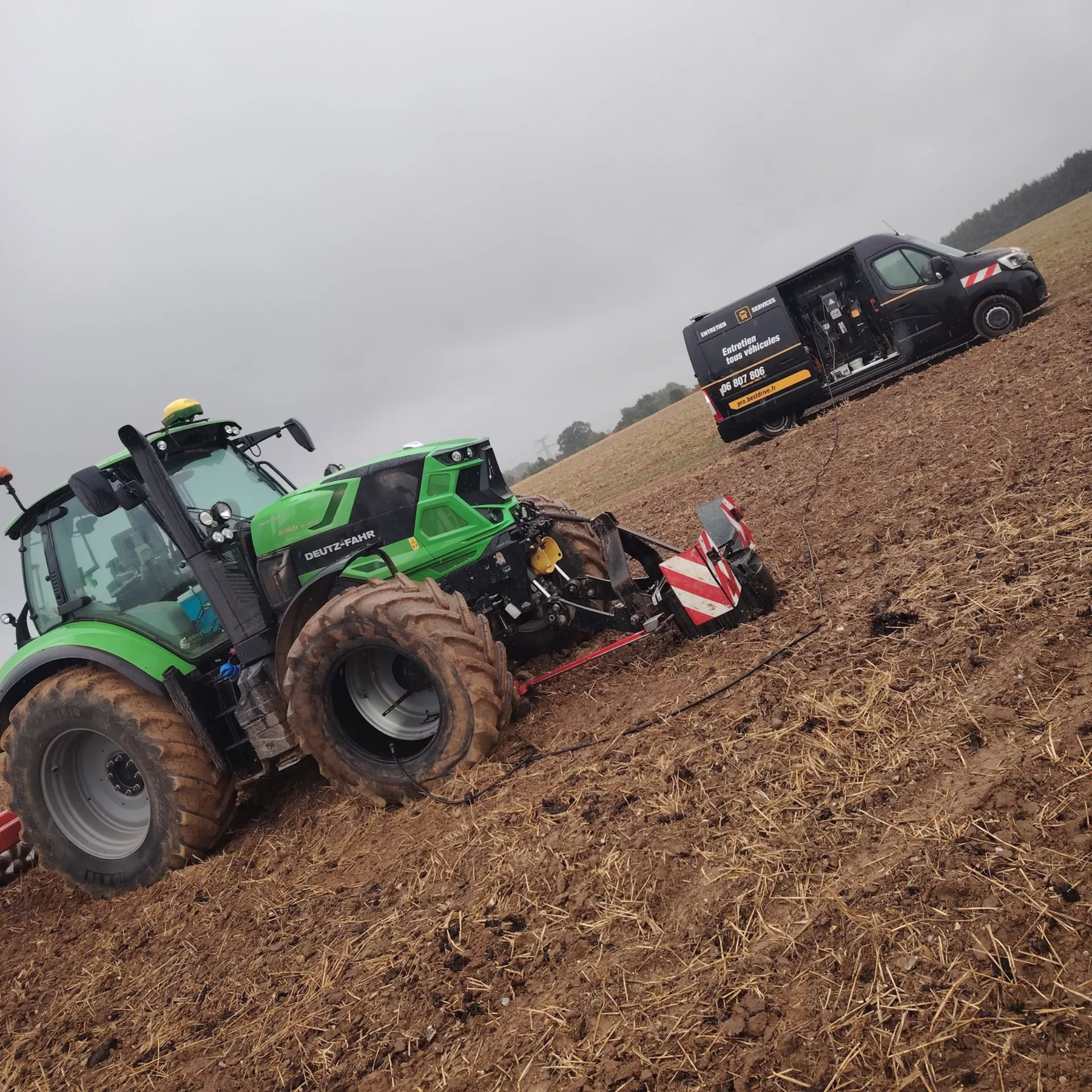 Image-Text Teaser - 1920x1920 - depannage agricole facile et rapide