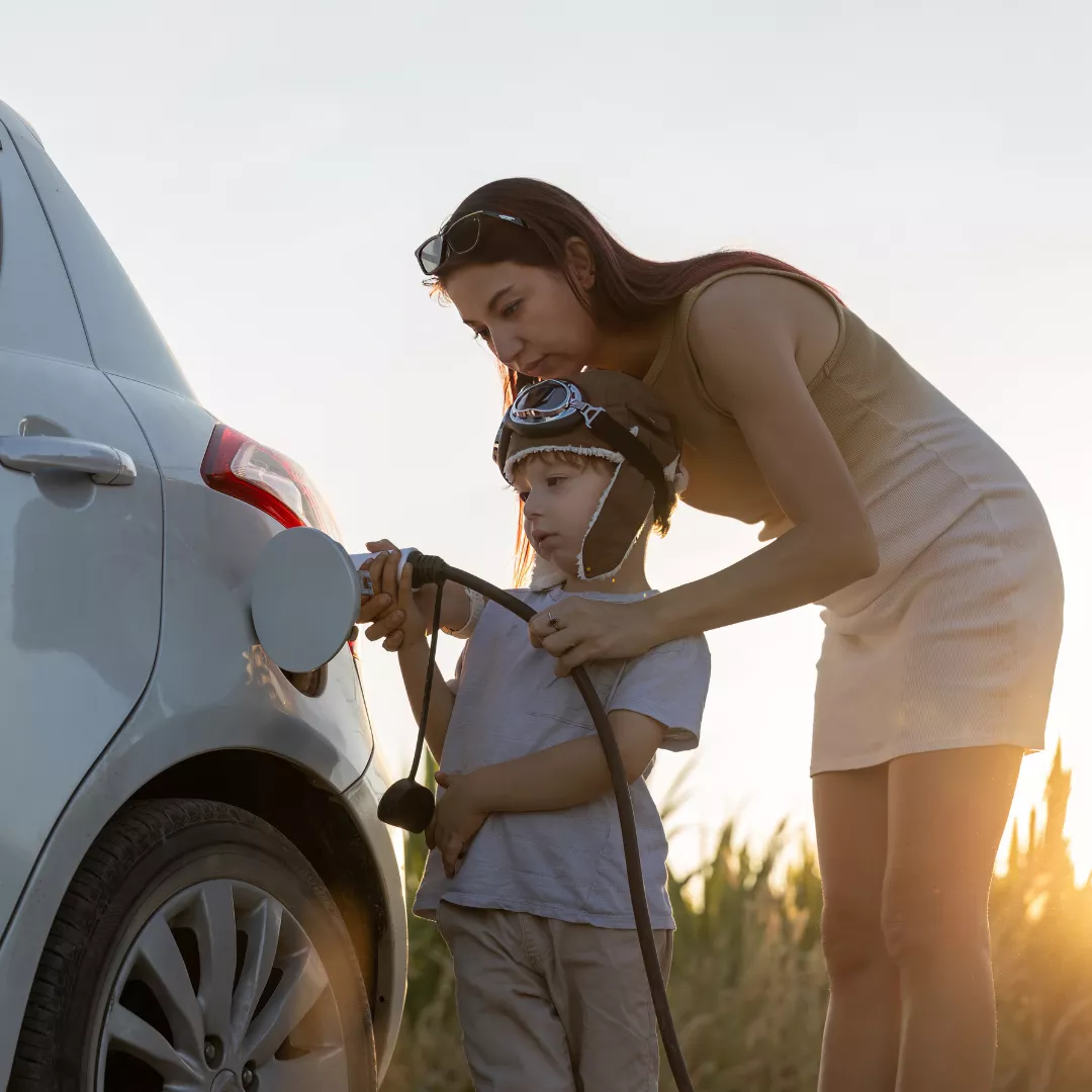 image text teaser_1080x1080 - optimisation recharge voiture electrique vacances