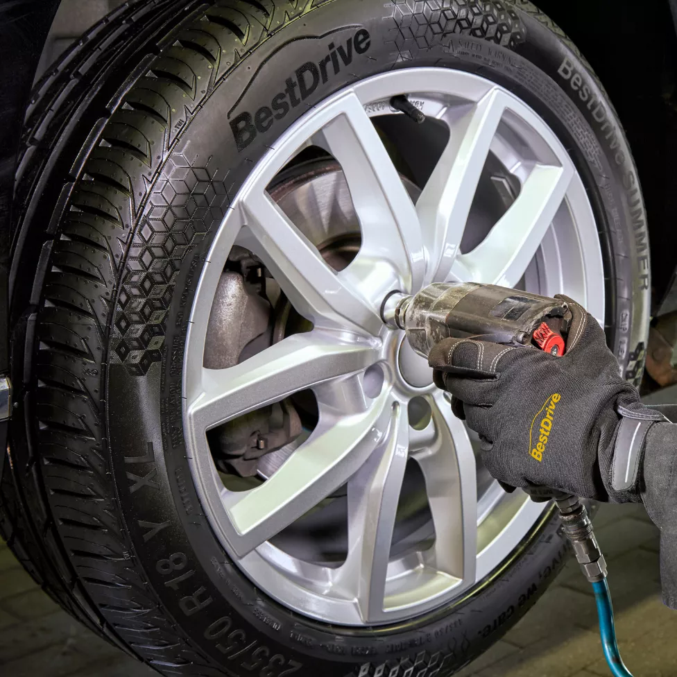 Image text teaser - 976x976 - pneu ete bestdrive summer image text teaser (2)