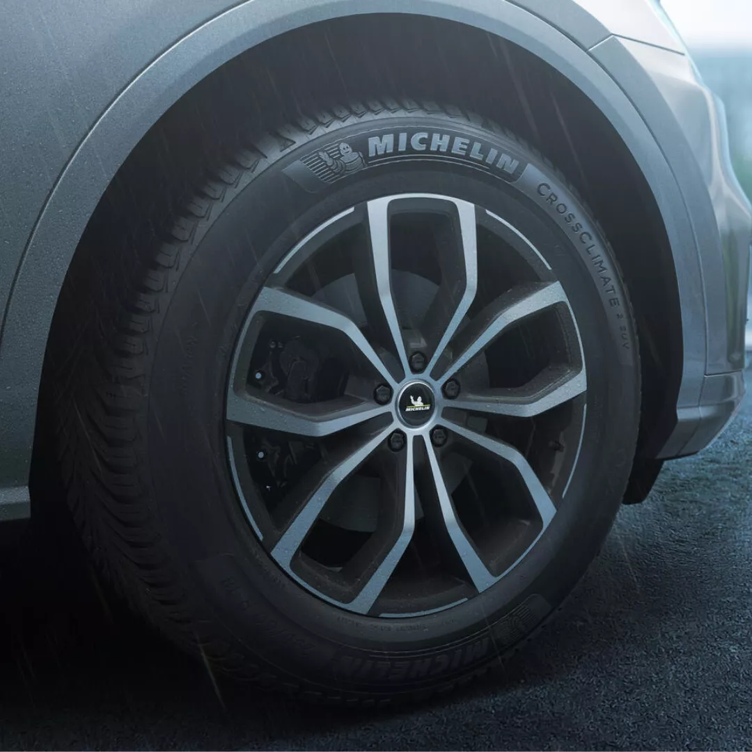 image text teaser_1080x1080 - pneu michelin 4 saisons crossclimate 2 suv