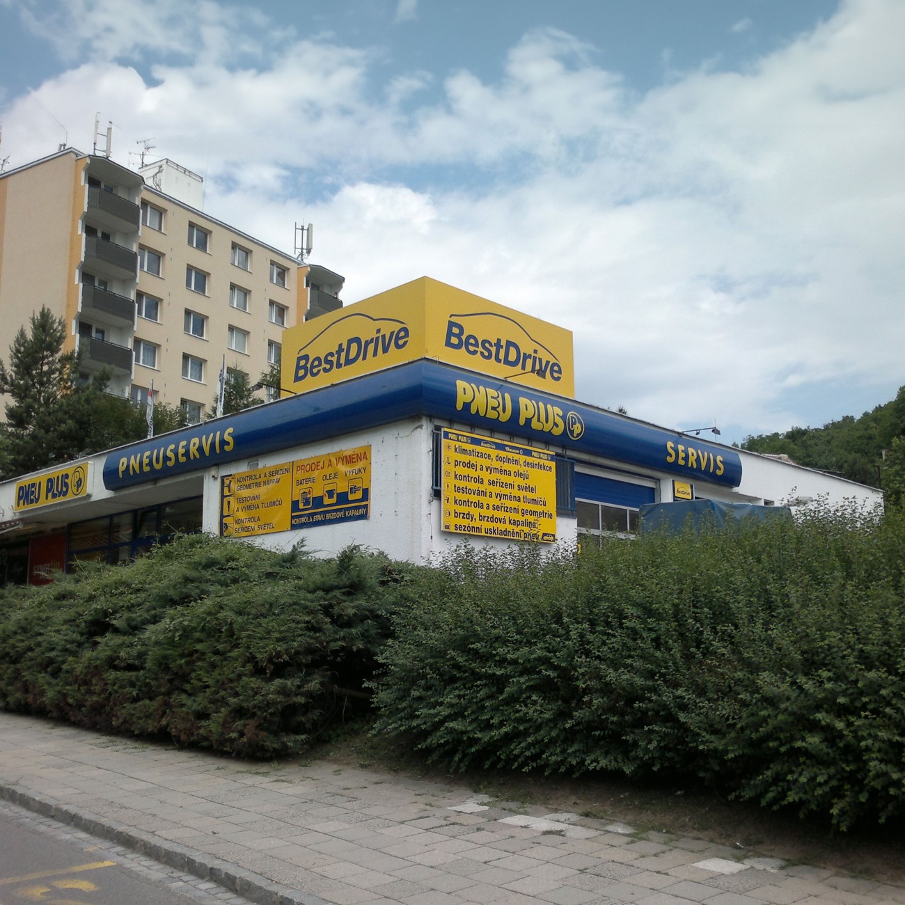 pneuplus-brno.jpg