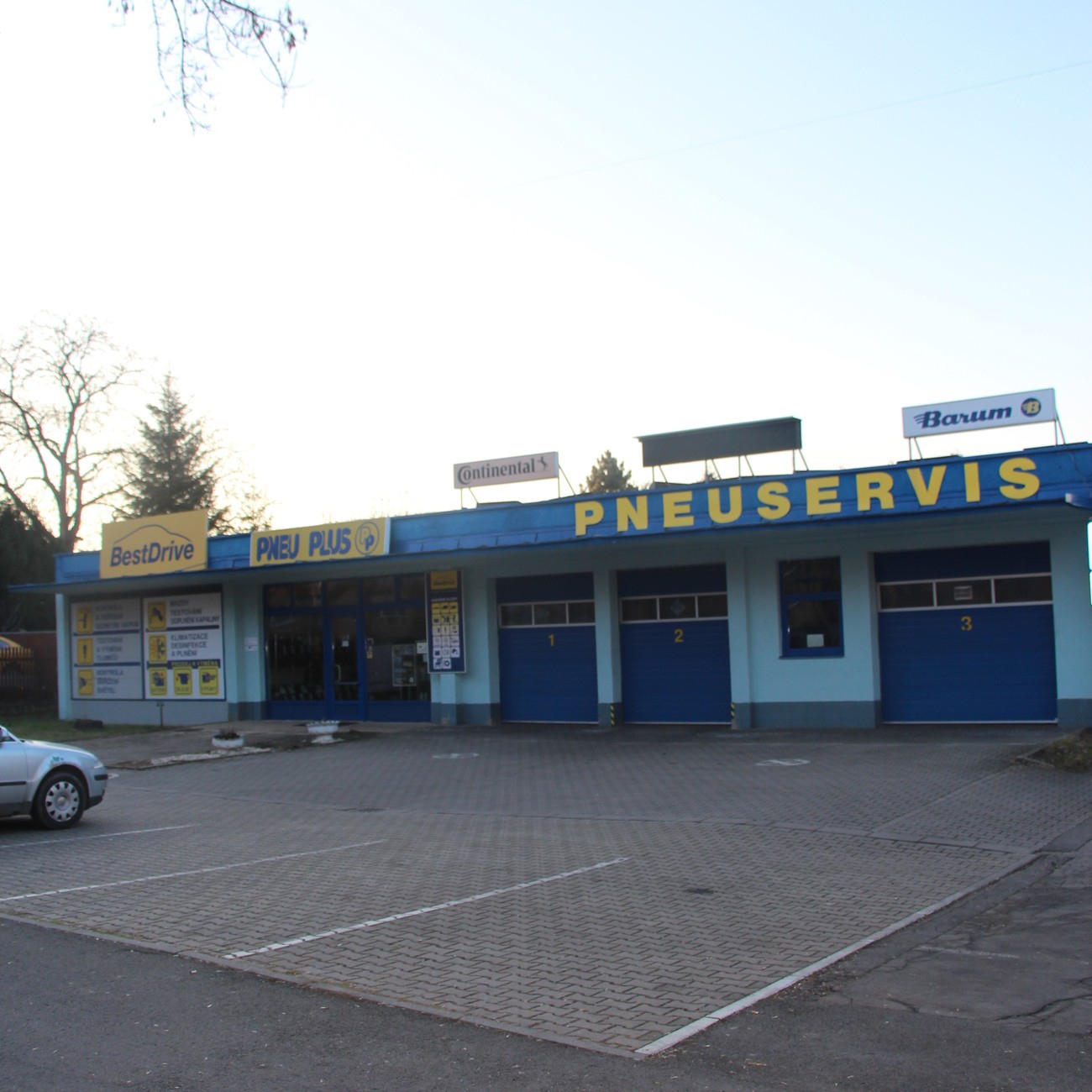 pneuplus-rydek.JPG