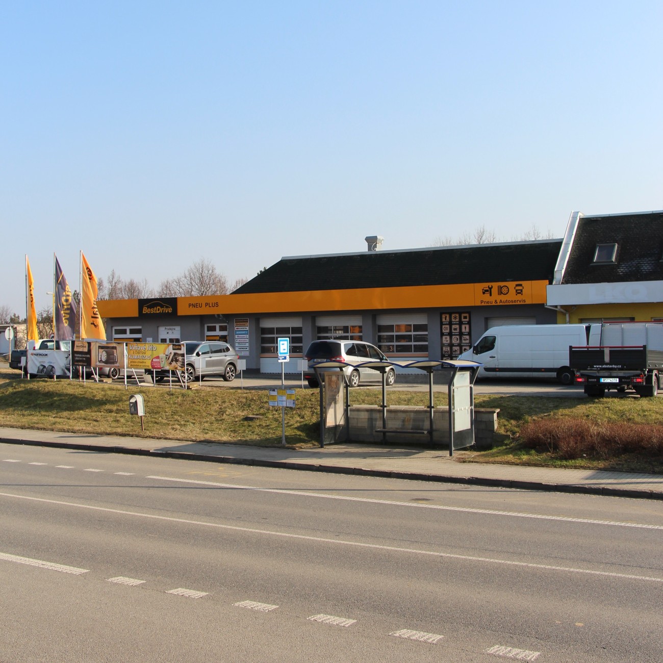 pneuplus-stare-mesto.JPG