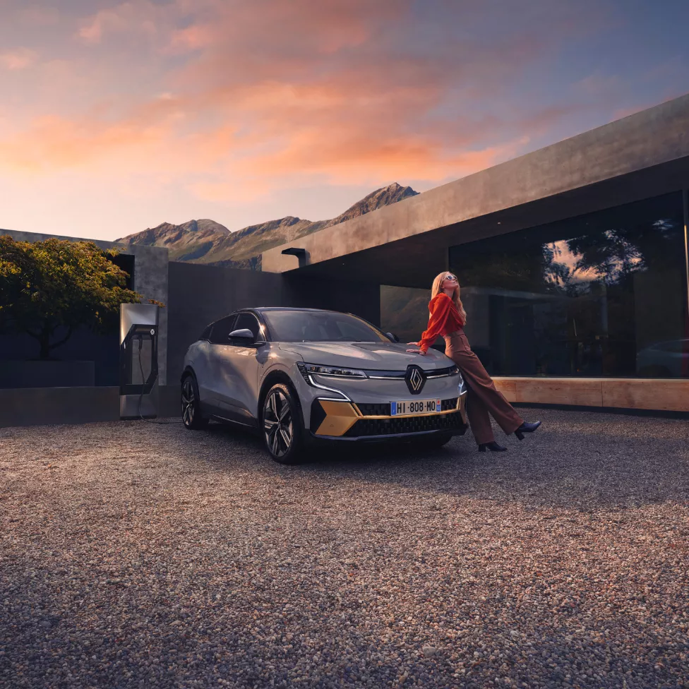 Image-Text Teaser - 976x976 - 1