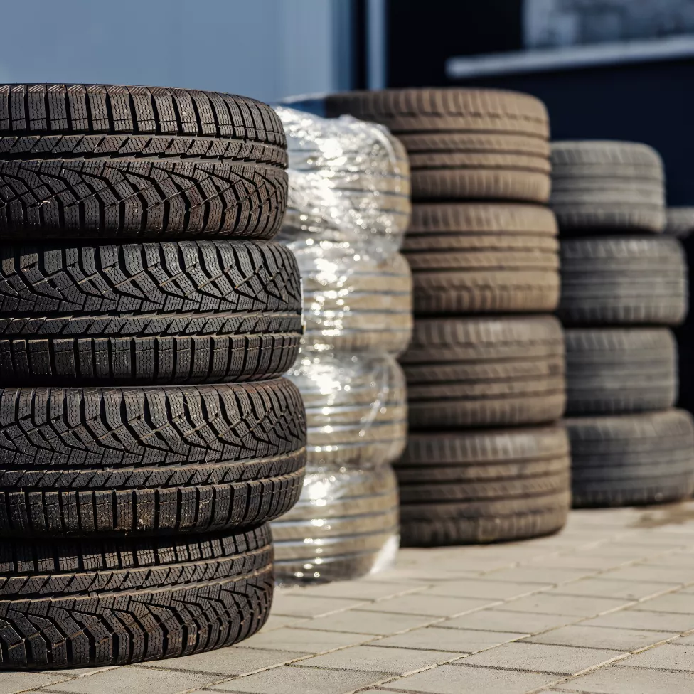 Image text teaser - 976x976 - stocker les pneus 