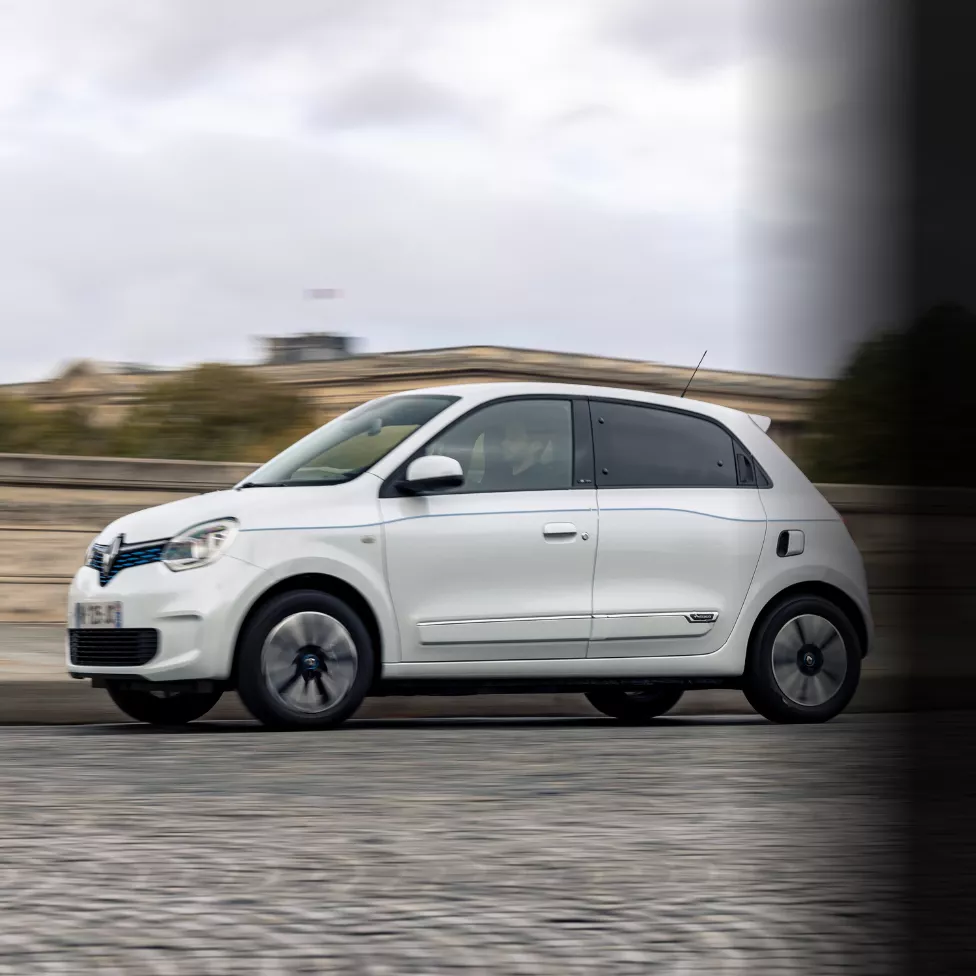 Image text teaser - 976x976 - twingo 3 © Jean-Brice LEMAL/Planimonteur