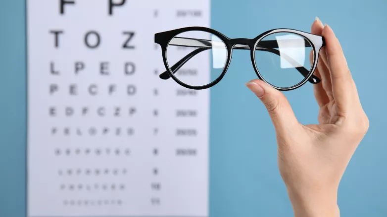 vérifier sa vue - LikeTeaser Tile - 782x440 - 1