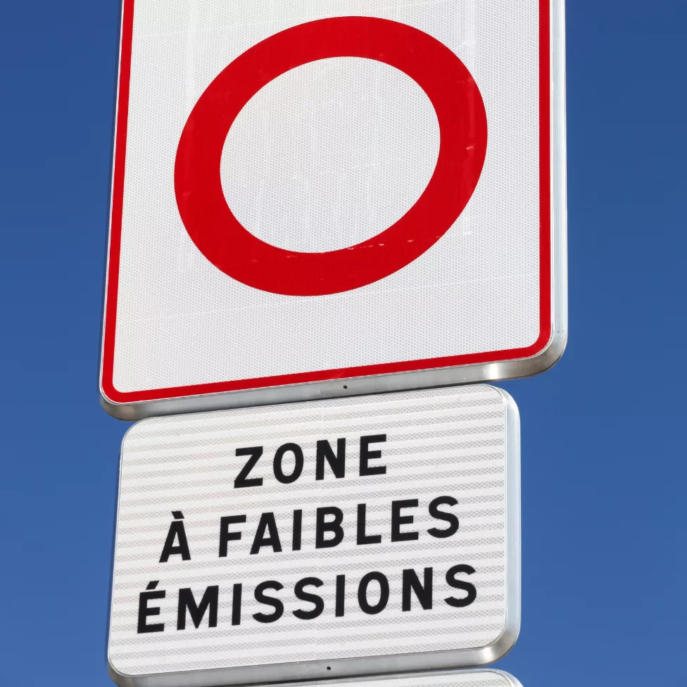 Image-Text Teaser - 976x976 - 1